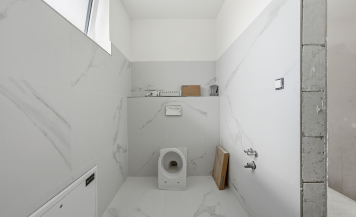 HOMreal.sk |  5 izbová novostavba s garážou v Ružindole pri Trnave – komfortné bývanie v pokojnej lokalite - fotografia 5