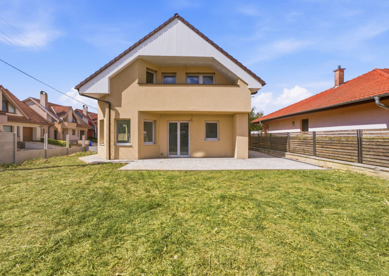 HOMreal.sk |  5 izbová novostavba s garážou v Ružindole pri Trnave – komfortné bývanie v pokojnej lokalite