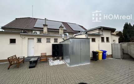 HOMreal.sk | Na predaj: zrekonštruovaná budova obchodu a služieb s 2-izbovým domom – ideálne spojenie podnikania a bývania